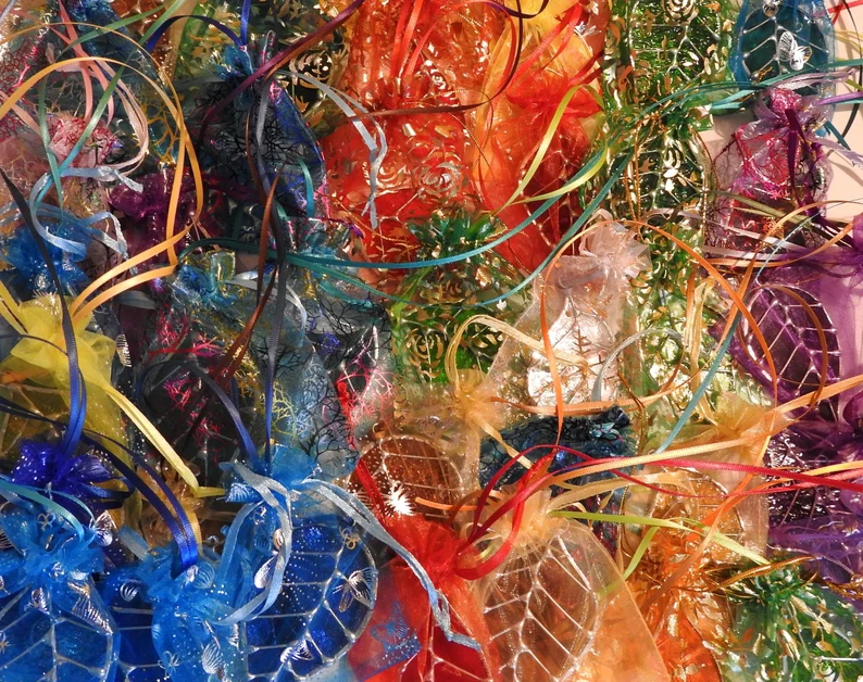 Stained Glass Leaf Sun Catcher – Nature’s Color, Captured in Glass