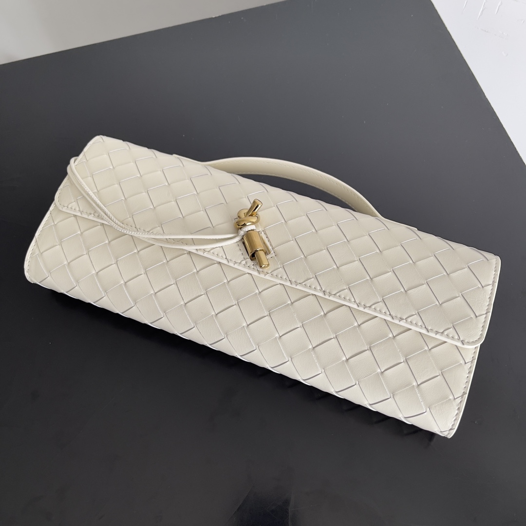 Bottega Veneta Andiamo Evening Clutch 741511