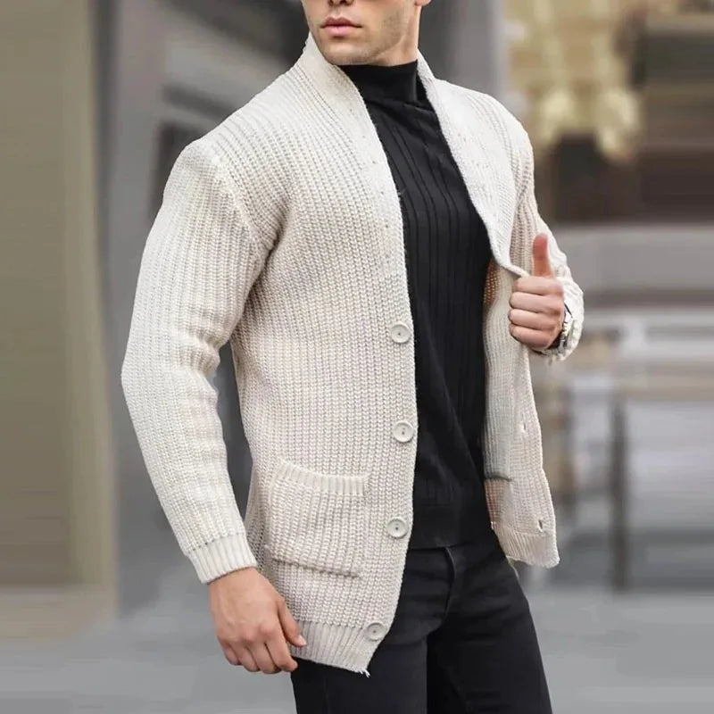 Fashionable men's cardigan