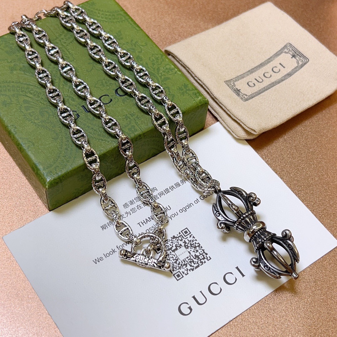 Gucci Anger Forest Series GG Hollow Cone Vintage Necklace
