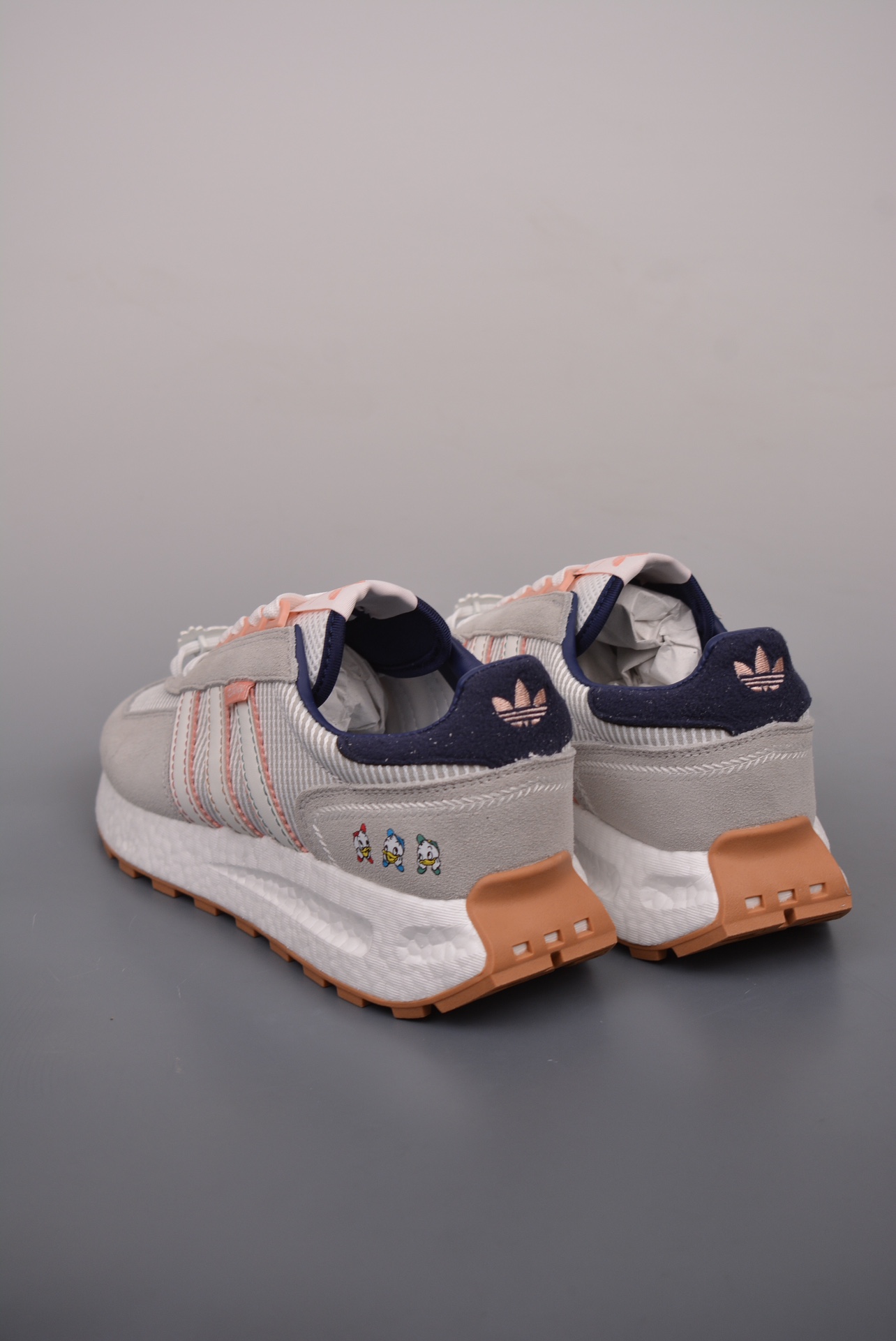 《Donald Duck》 x Adidas Originals Retropy Boost E5 Light Grey Blue JR0107