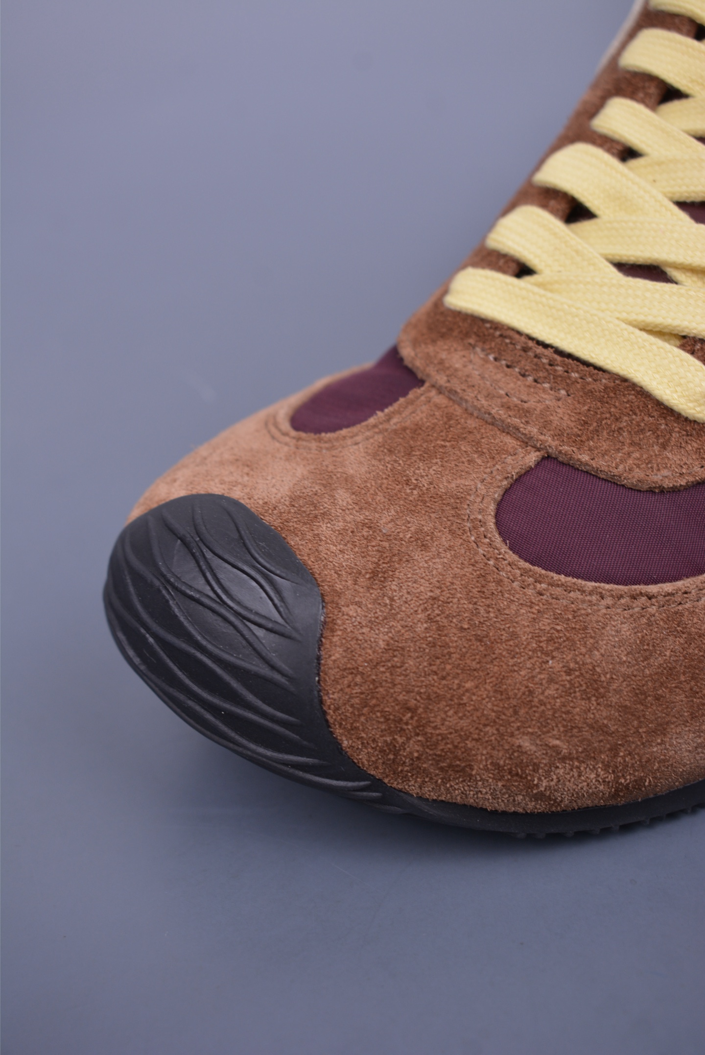 Loewe Ballet Runner 2.0 Sneakers Brown Blue Yellow MBR2282X01-4865