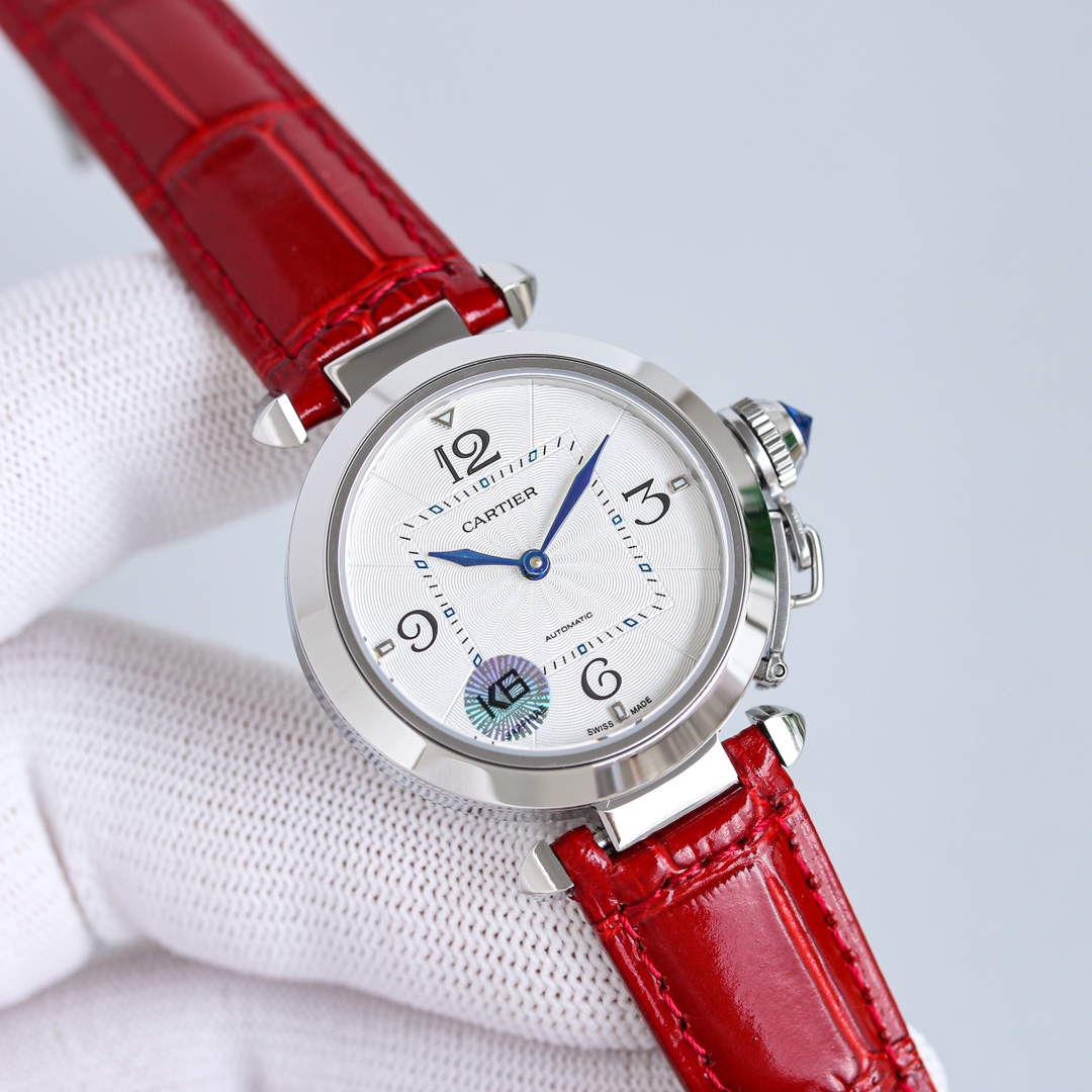 Cartier's classic never-ending kettle Kapasha series