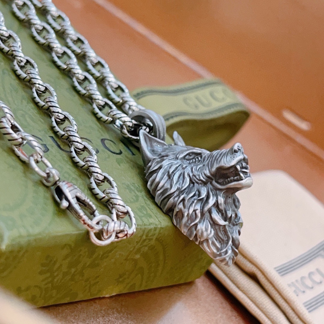 Gucci Anger Forest Series Wolf Head Vintage Chain Necklace