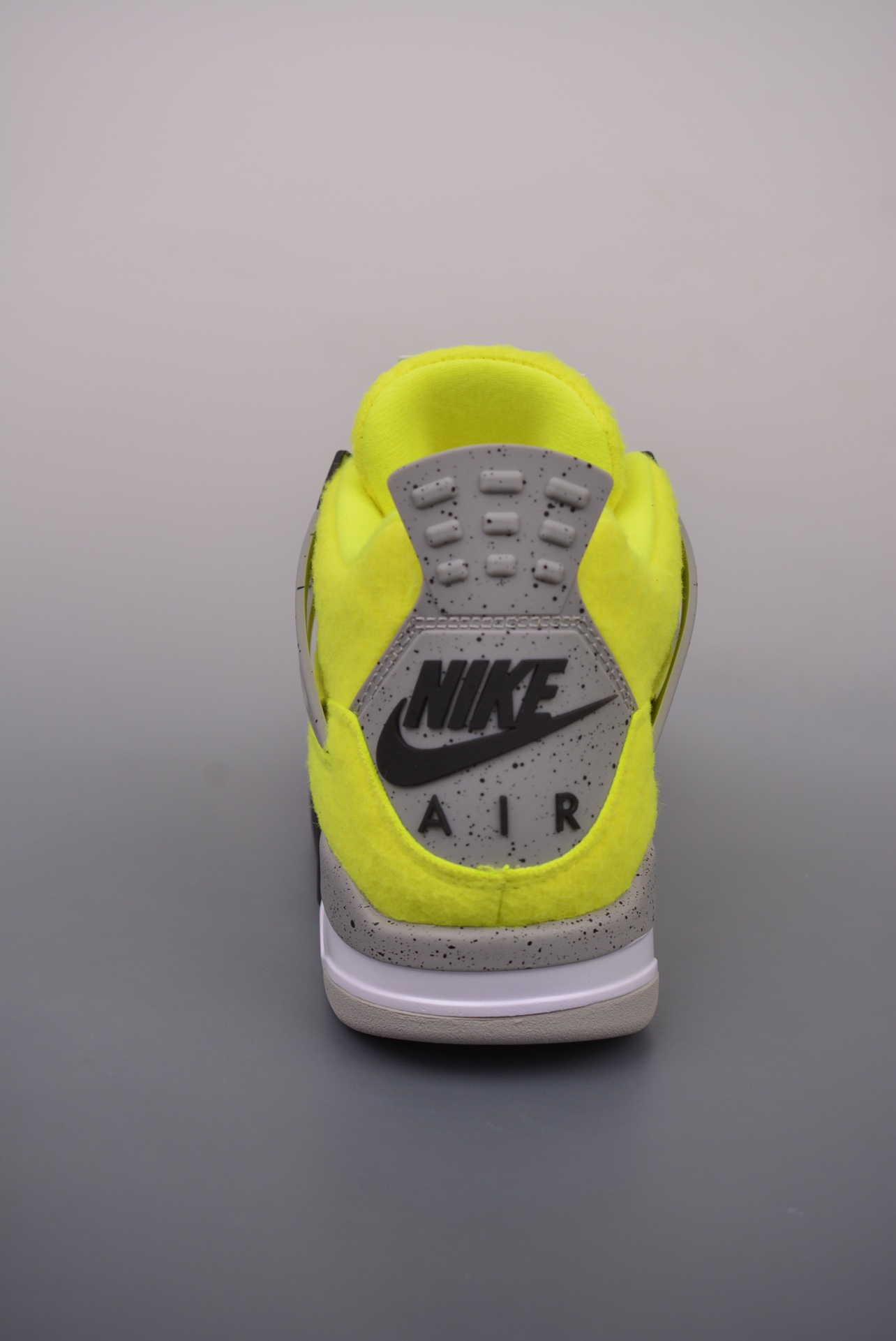 Nike Air Jordan 4 RetroLet’s Play Tennis DV6773-700