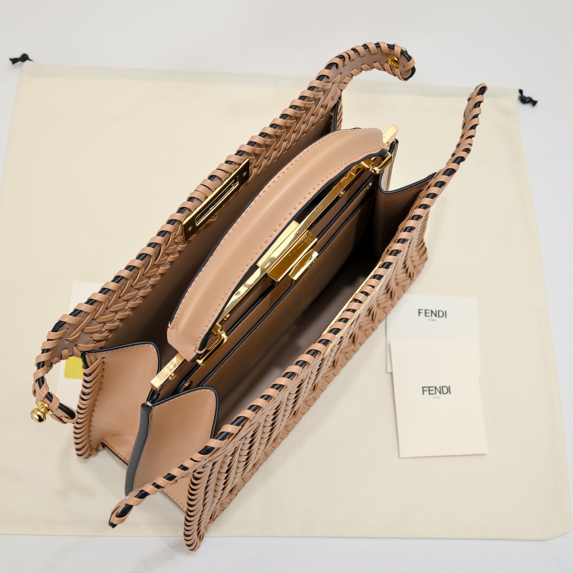 FENDI Iconic ekaboo ISeeU Large Bag 3317