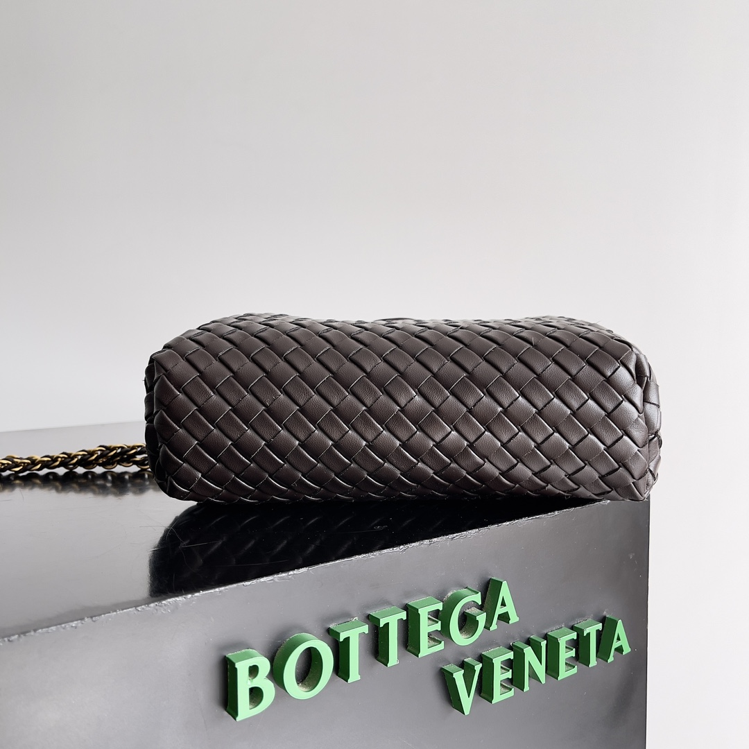 Bottega Veneta LAUREN 1980 Small Clutch 804038