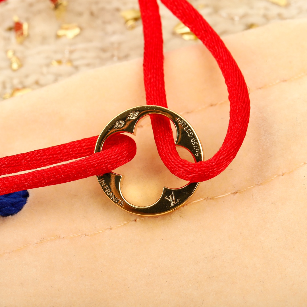 Louis Vuitton EMPREINTE series hollow lucky bracelet