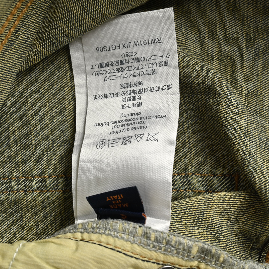 Louis Vuitton 24Fw Back Pocket Ink Splash Lettering Jeans