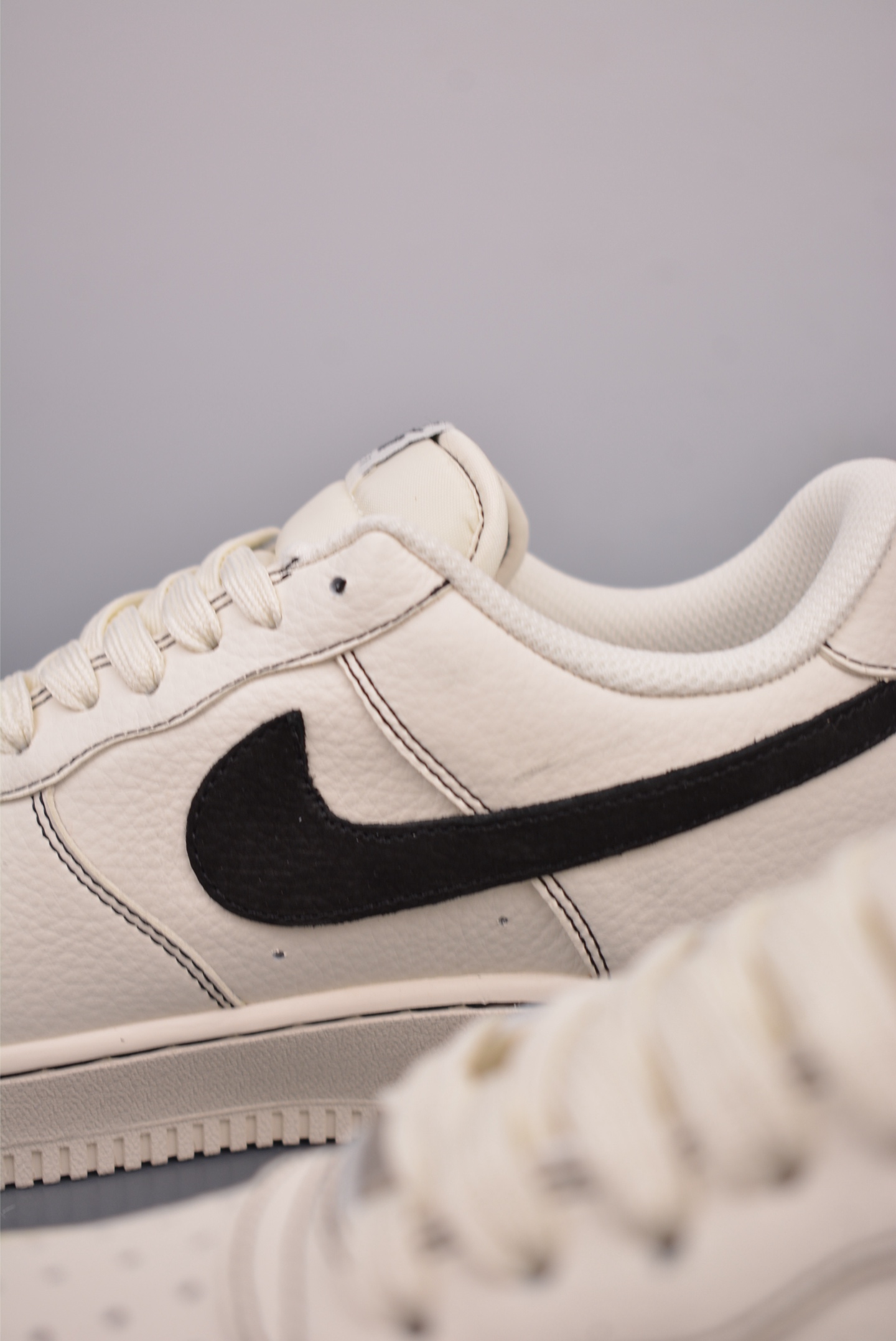 Nike Air Force 1´07 Low Beige Black HQ2037-200
