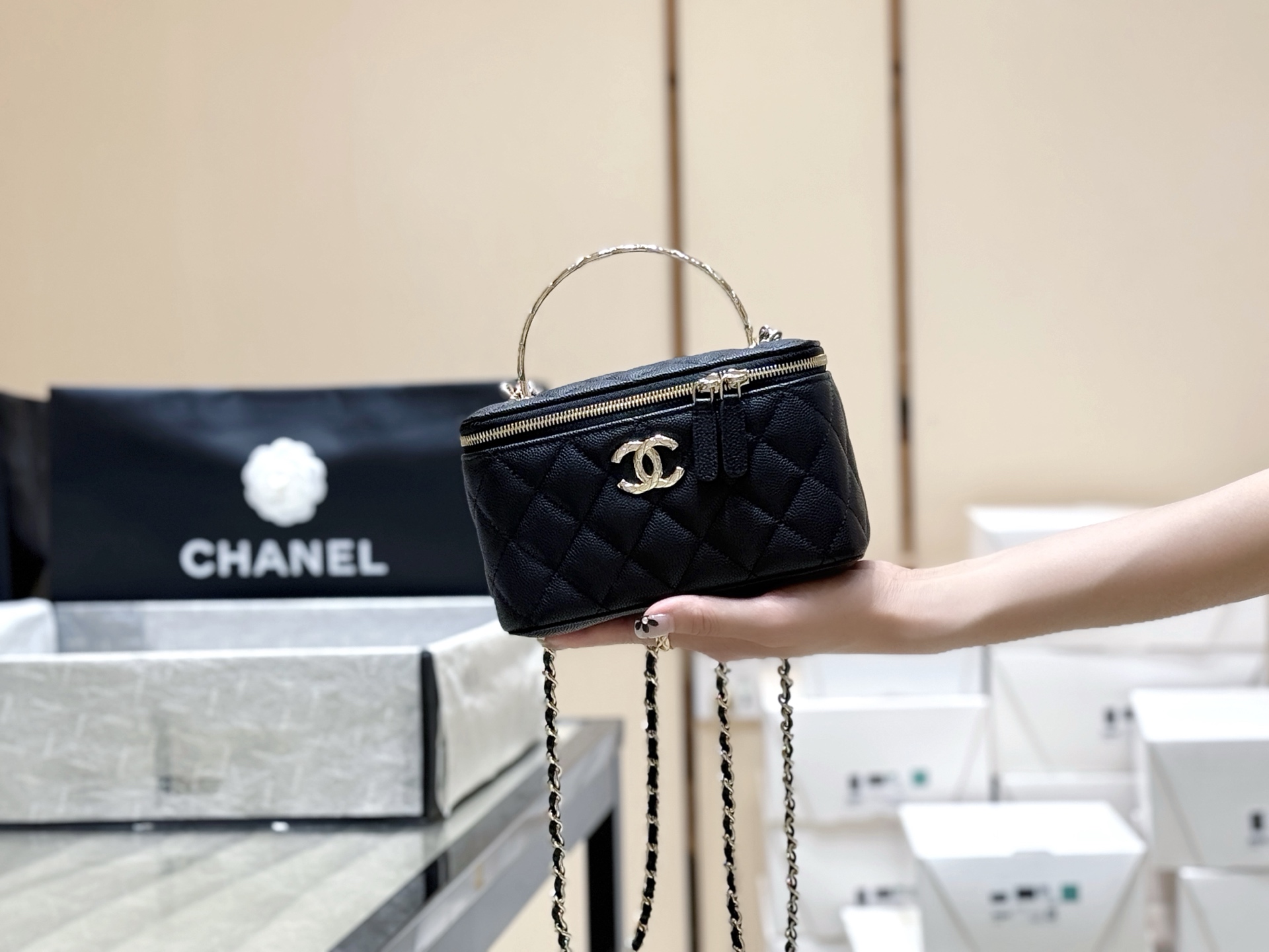 Chanel 25S Spring/Summer Series coco crush handle long box AP4590 00108