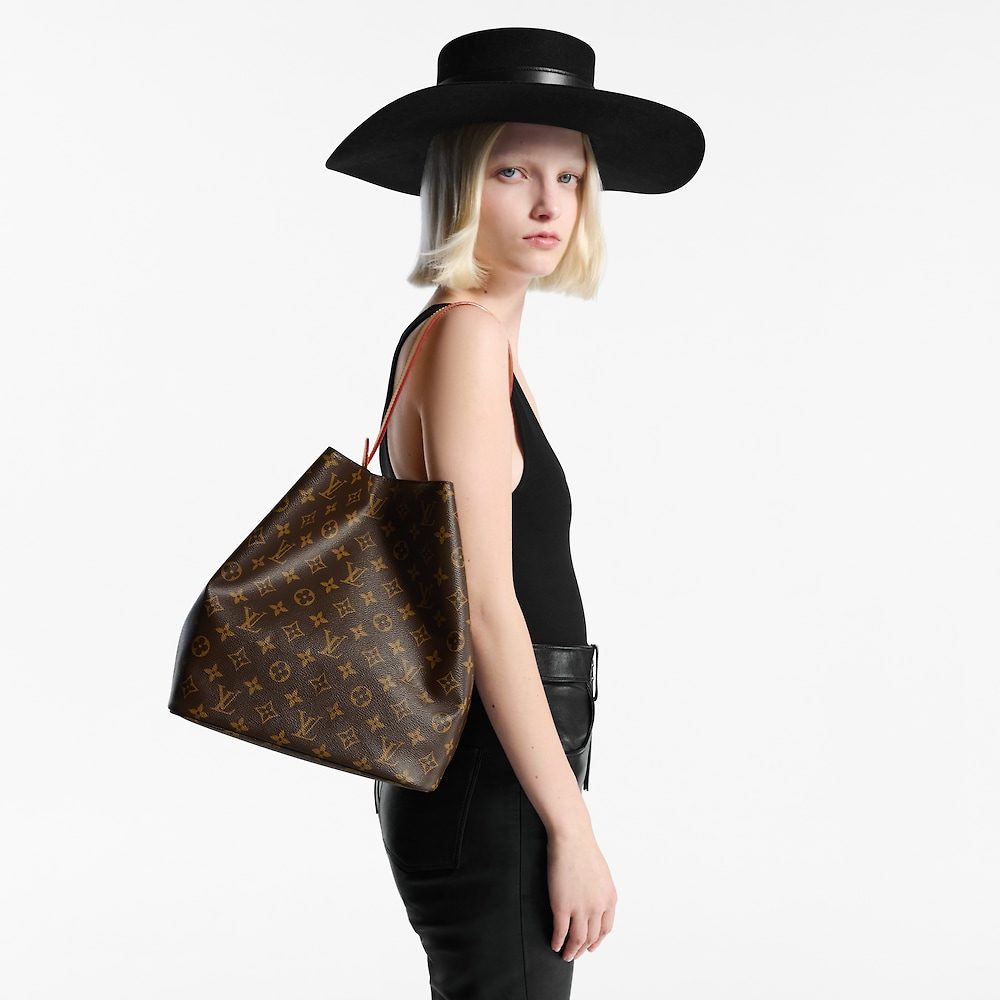 Louis Vuitton ALL IN Large Bag M12926