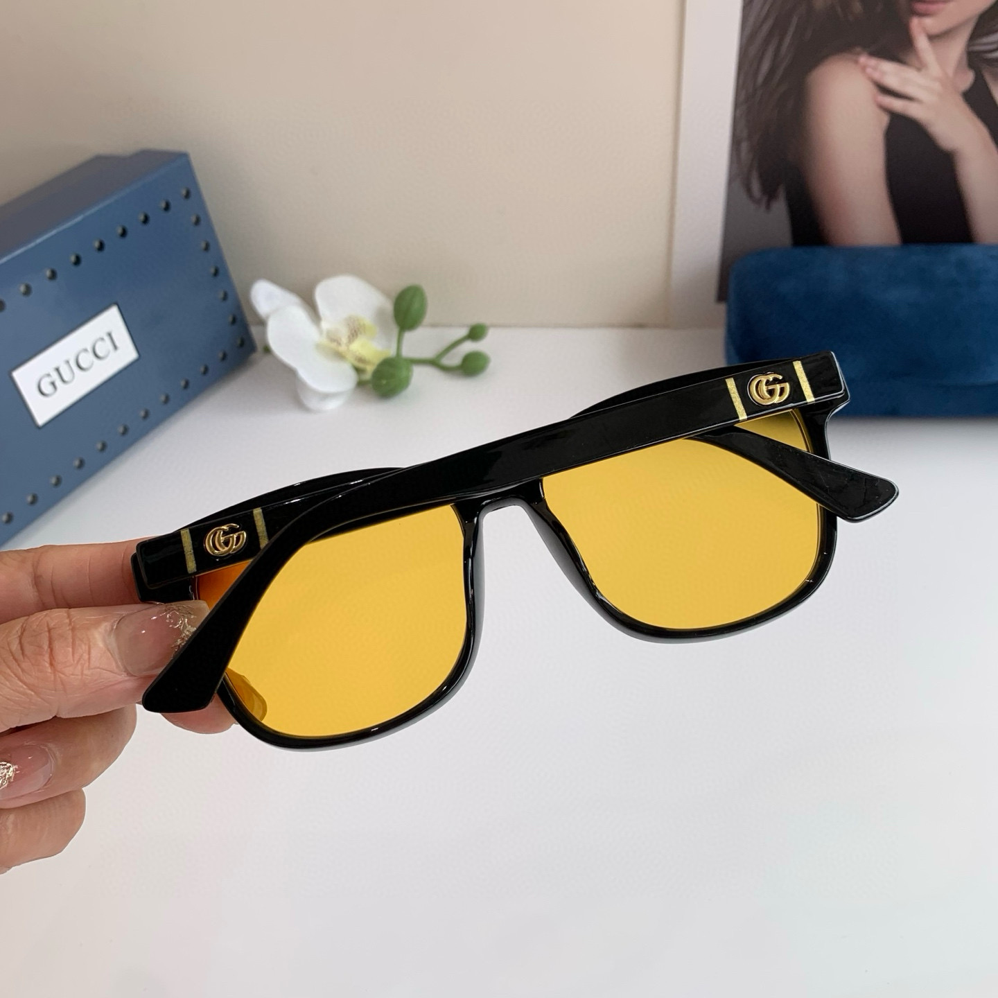 Gucci Round Frame Sunglasses