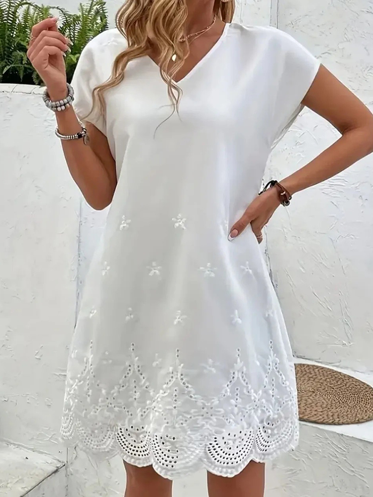 Elegant Lace Embroidery Art Short Sleeve V-neck Midi Dress