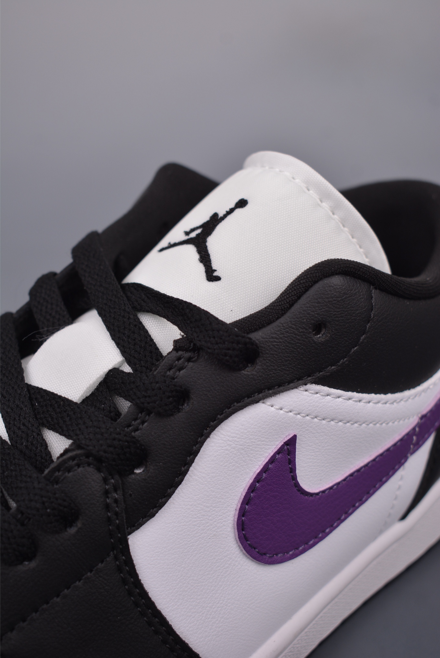 Nike Wmns Air Jordan 1 Low GS Black White Purple HJ5911-105