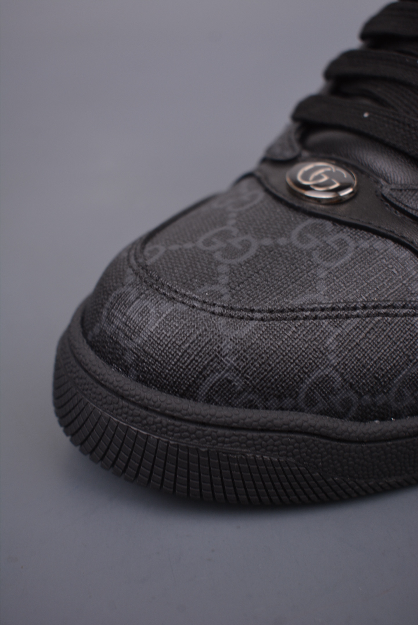 Gucci Screener GG Sneaker Low Black and Red