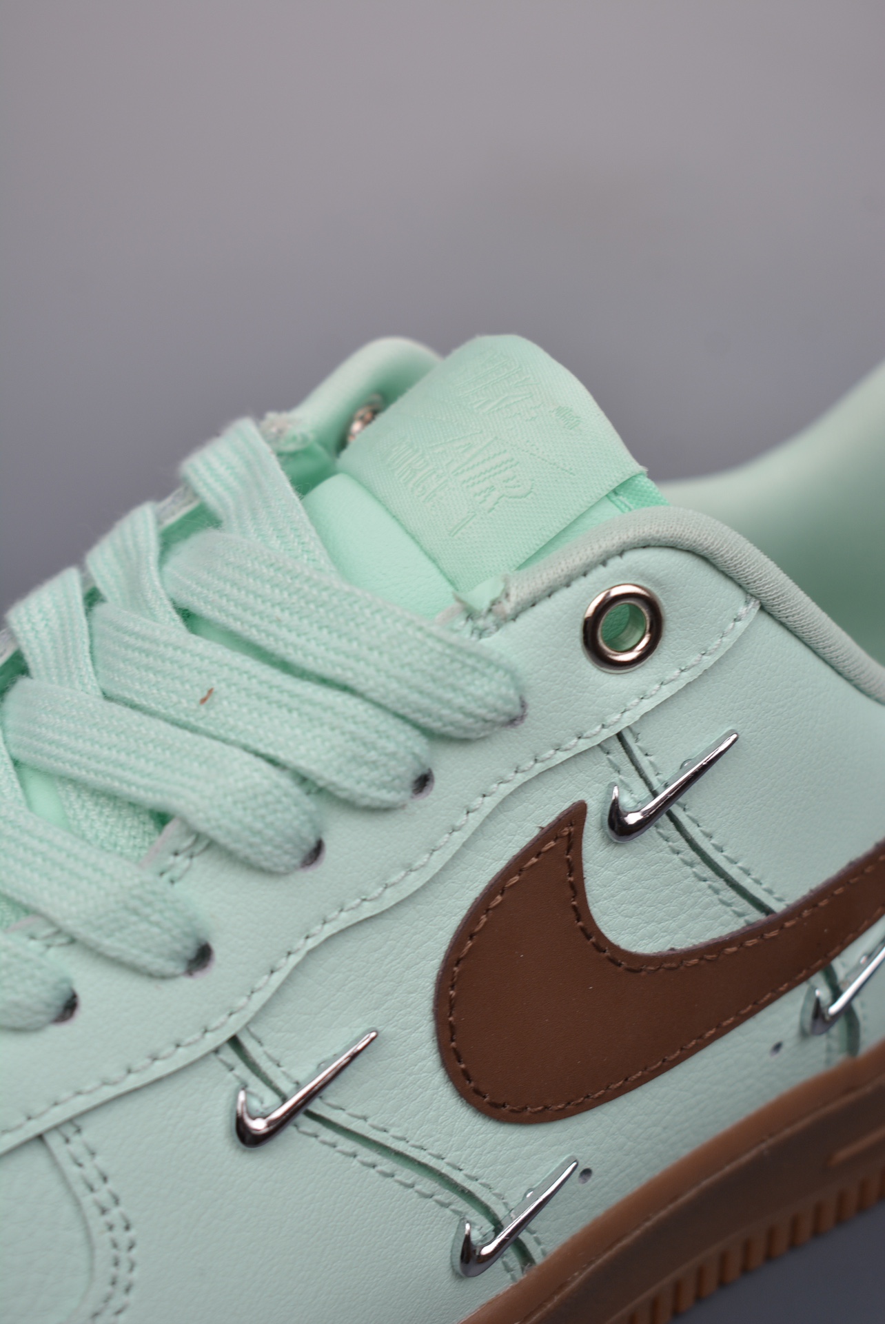 Nike WM NS air force 1' 07 LX mint chocolate IB8894-329