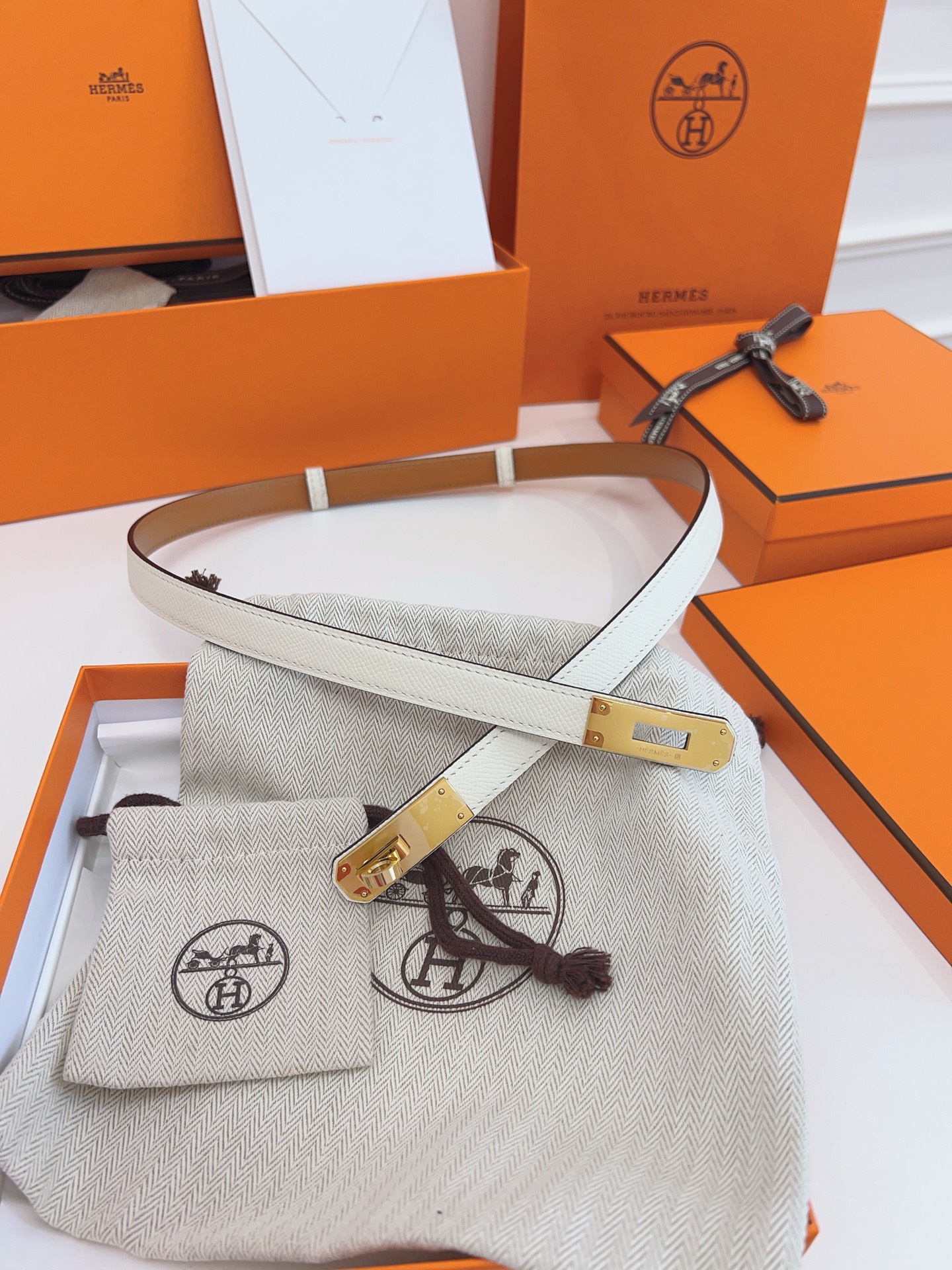 Hermès Women's Belt 1.8CM Width