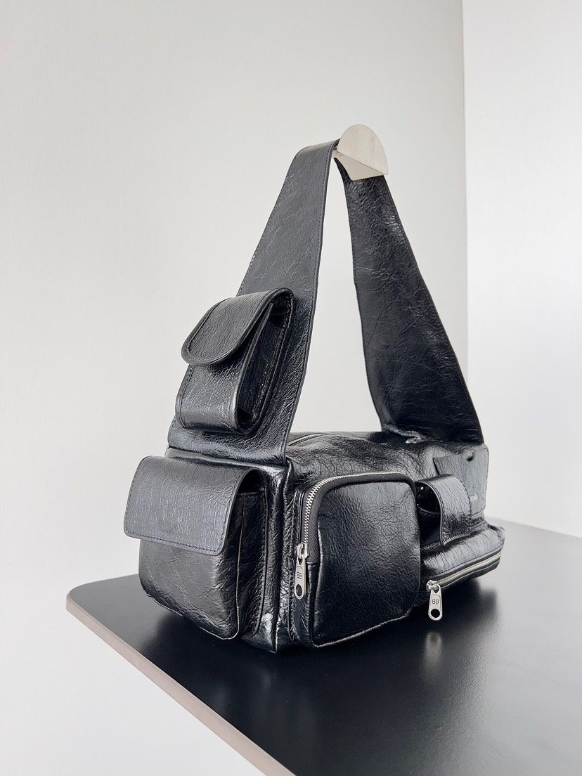 Balenciaga superbusy series shoulder bag