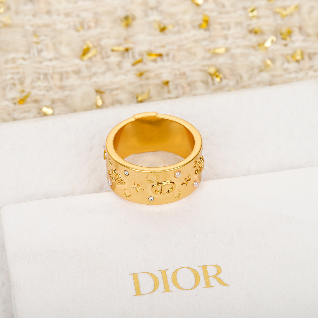 Dior Bee Pearl Ring