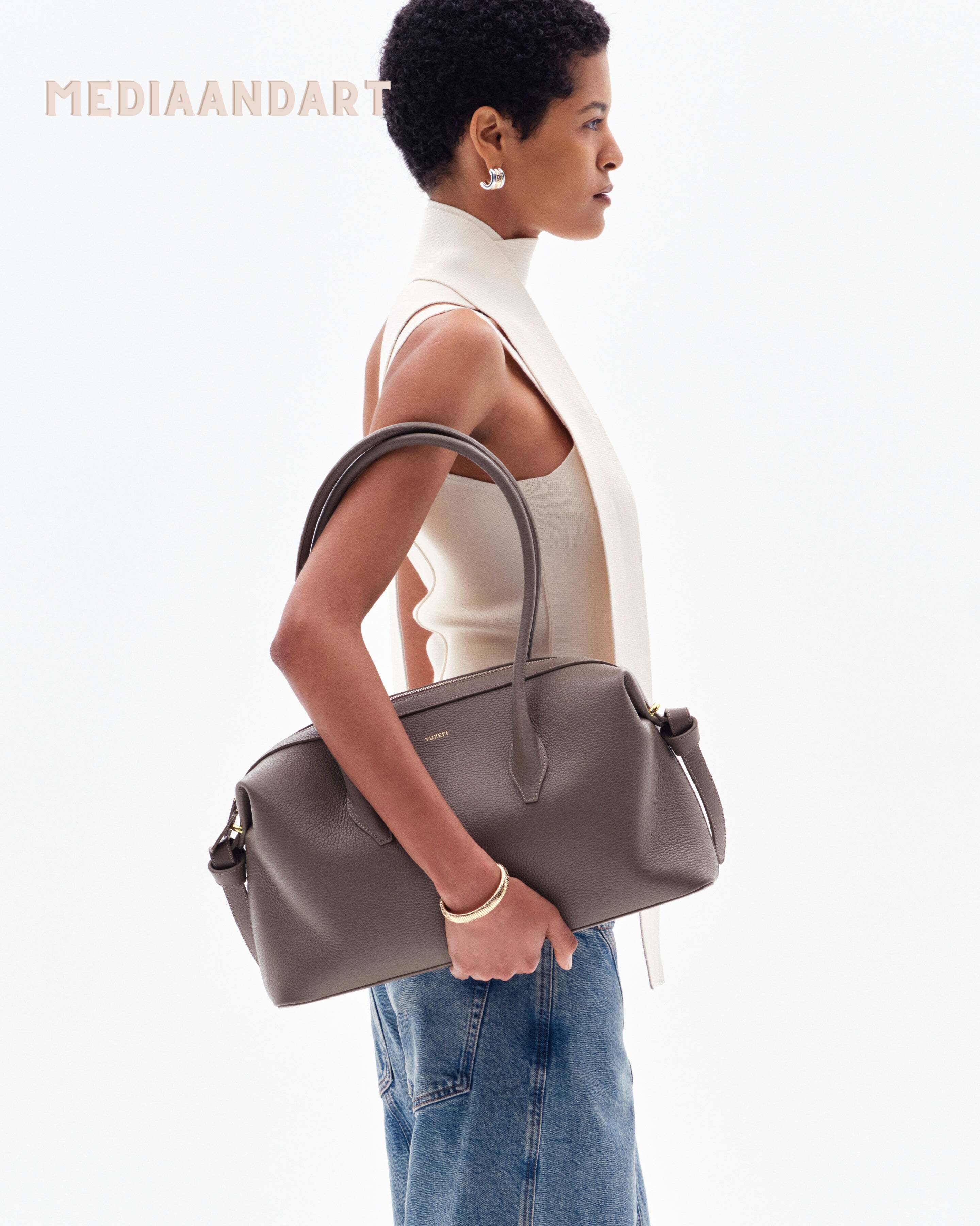 BRIOCHE DUFFLE - TAUPE PEBBLE GRAINED LEATHER