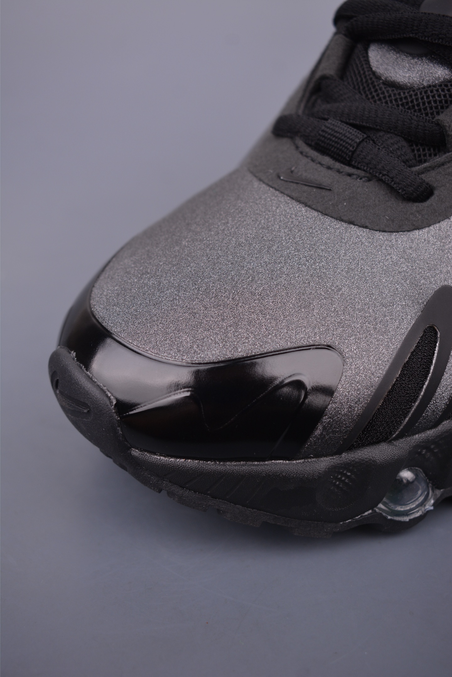 Nike Air Max DN8 running shoes Black Grey Metallic HF5509-002