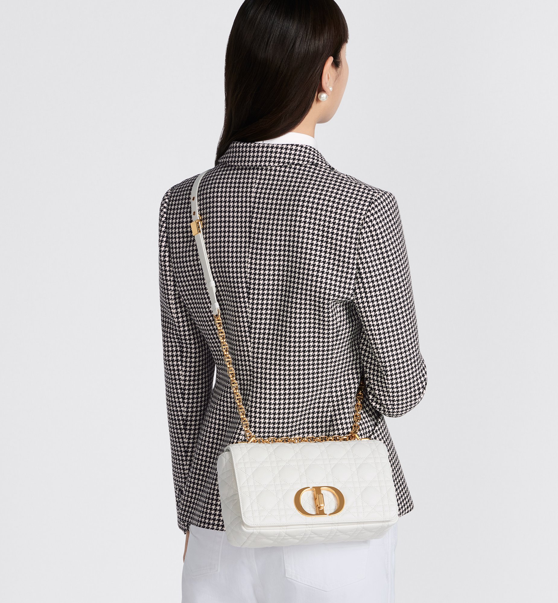 Dior Medium Dior Caro Handbag M9242UWHC_M35U