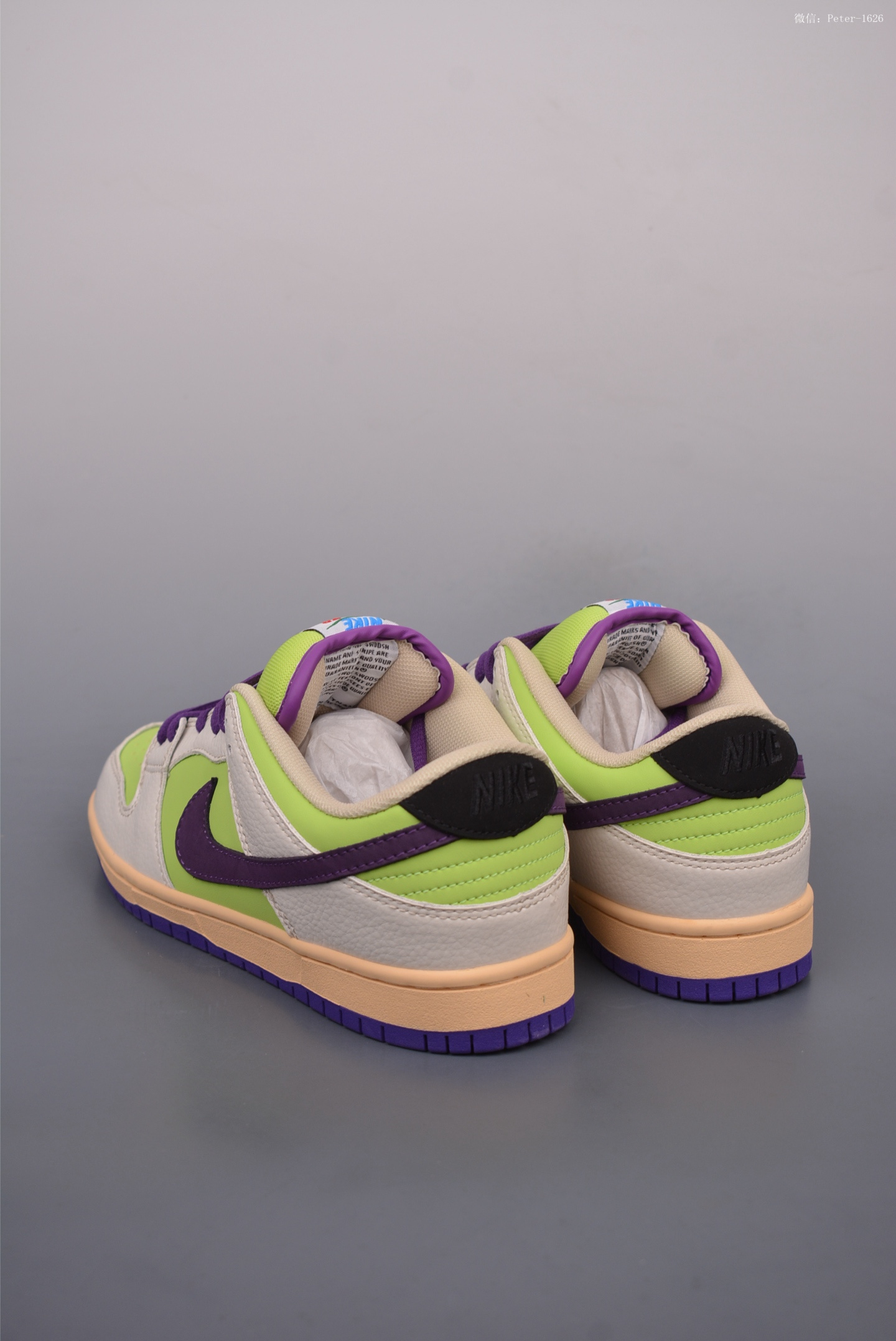 BUZZ LIGHTYEAR x NIKE DUNK LOW  sneakers