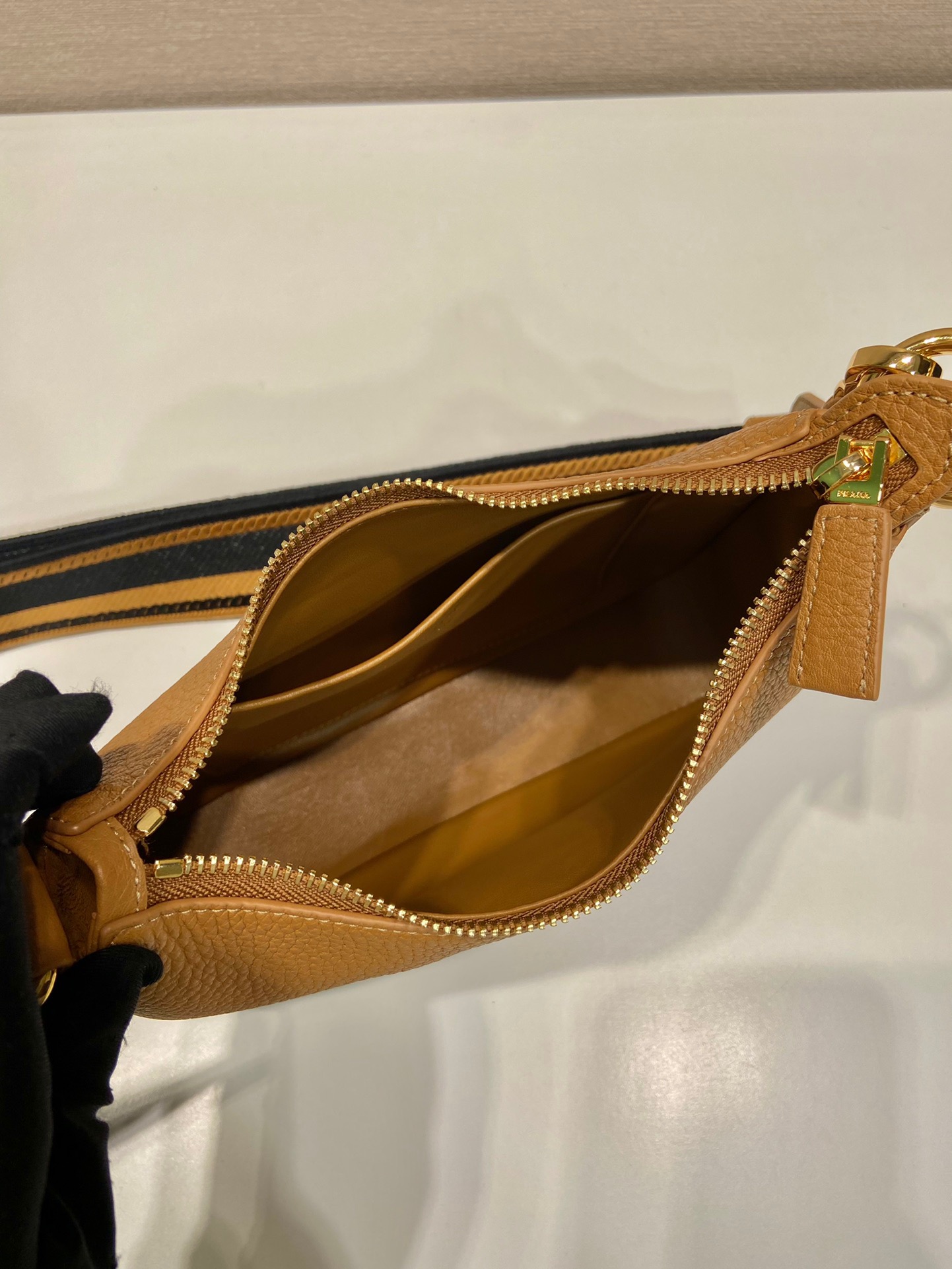 Prada shoulder bag 1BH193