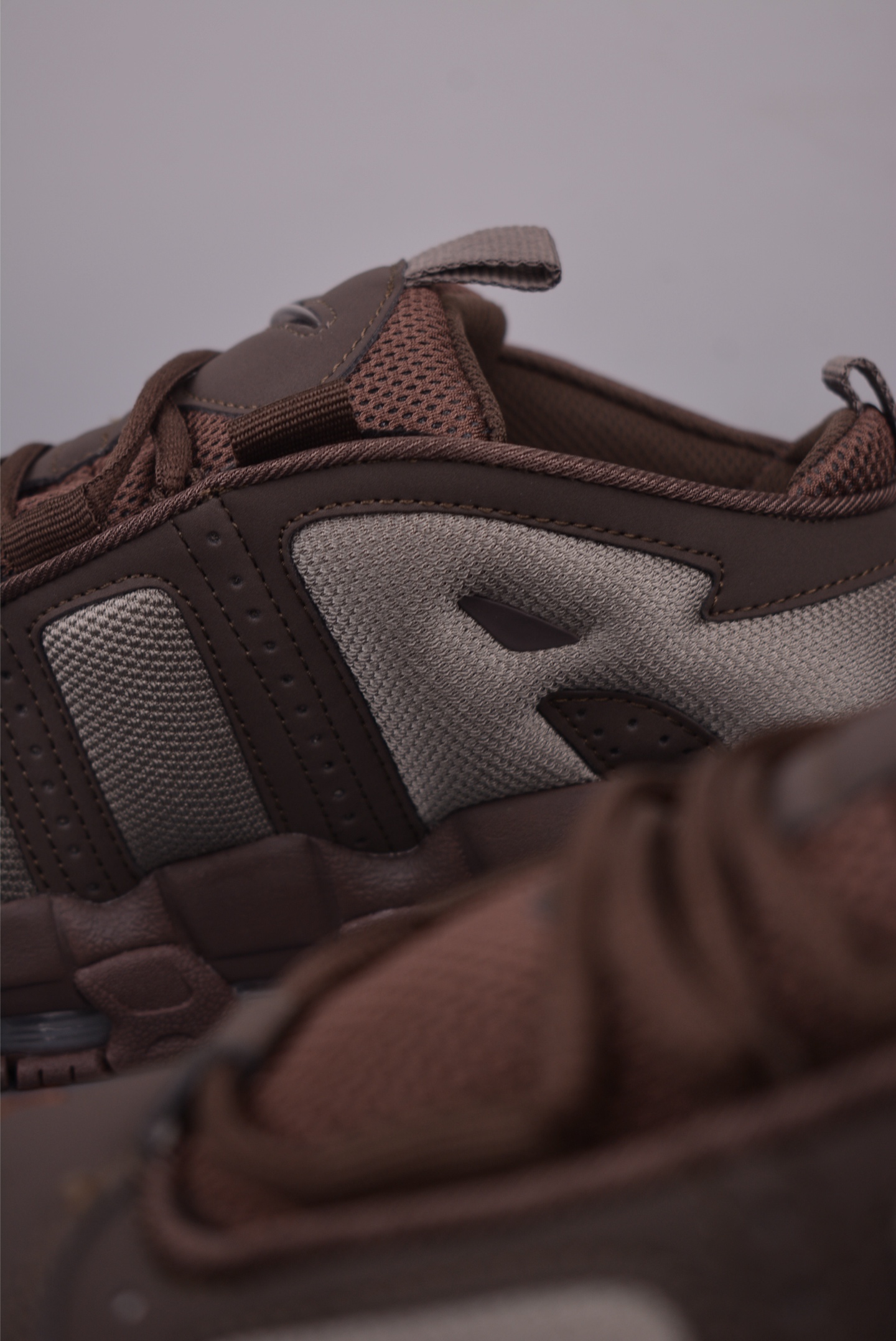 Nike Air More Uptempo Low 