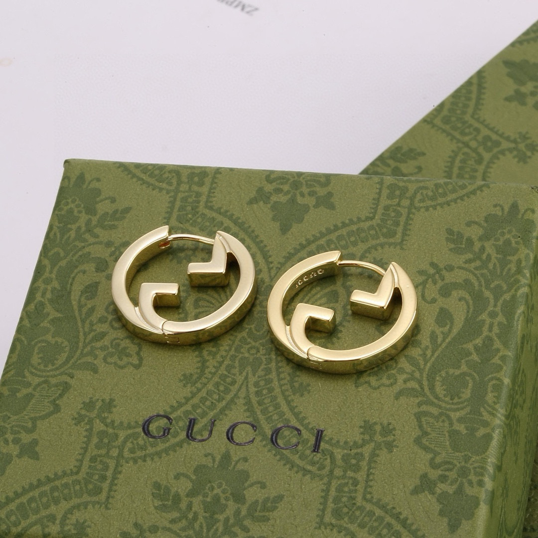 GUCCi GG gold earrings