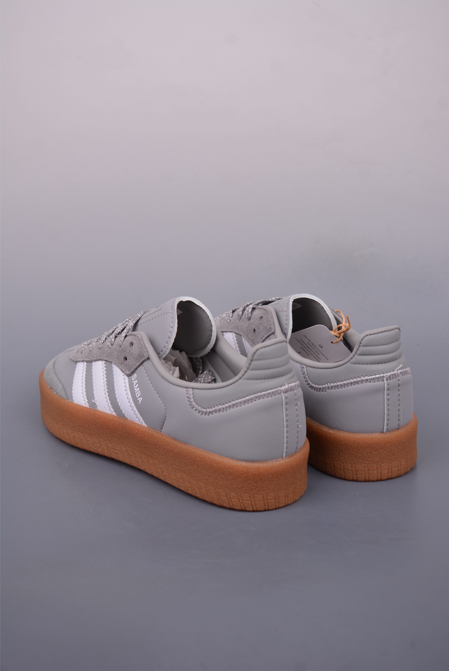 Adidas Barreda Decode Low Sneakers Gray Rubber Sole IE9108