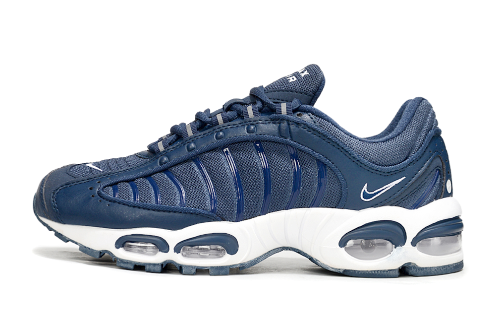 Air Max TailWind 4