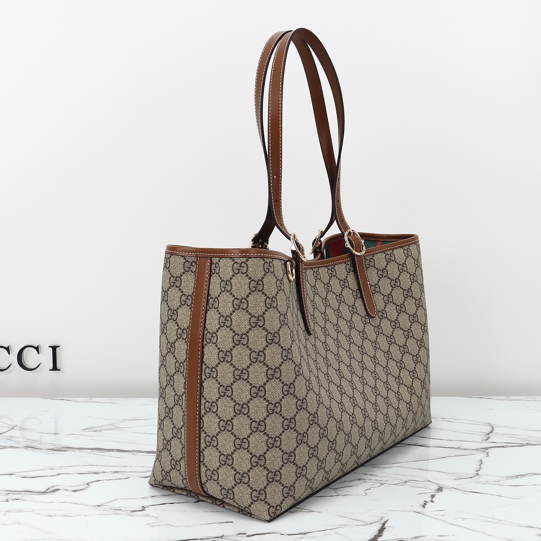 Gucci GG Emblem large tote bag ‎ ‎815213 FAD6L 9758