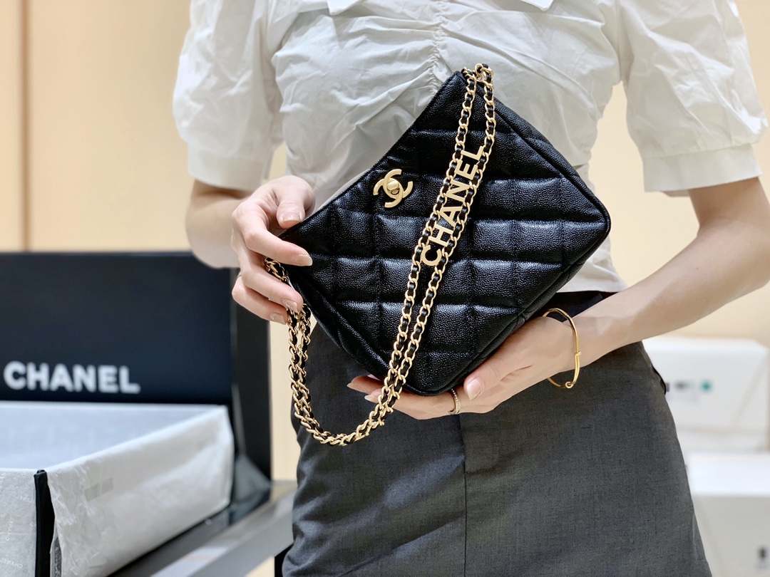 Chanel 2022cc Spring/Summer Collection Hobo Underarm Bag AS3223