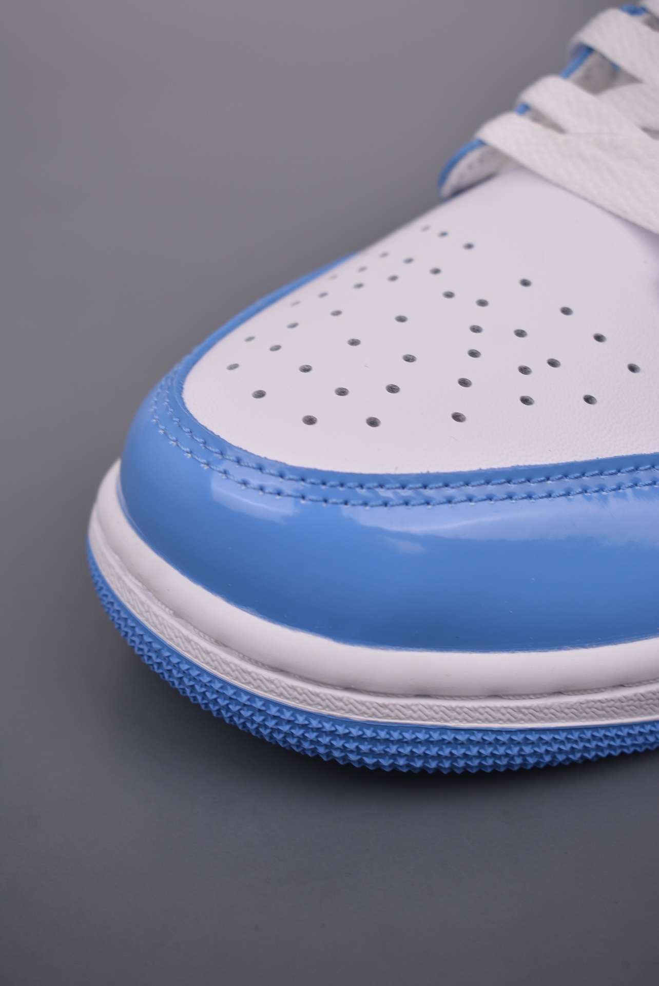 Air Jordan 1 Low Patent Leather White Blue FZ2138-114
