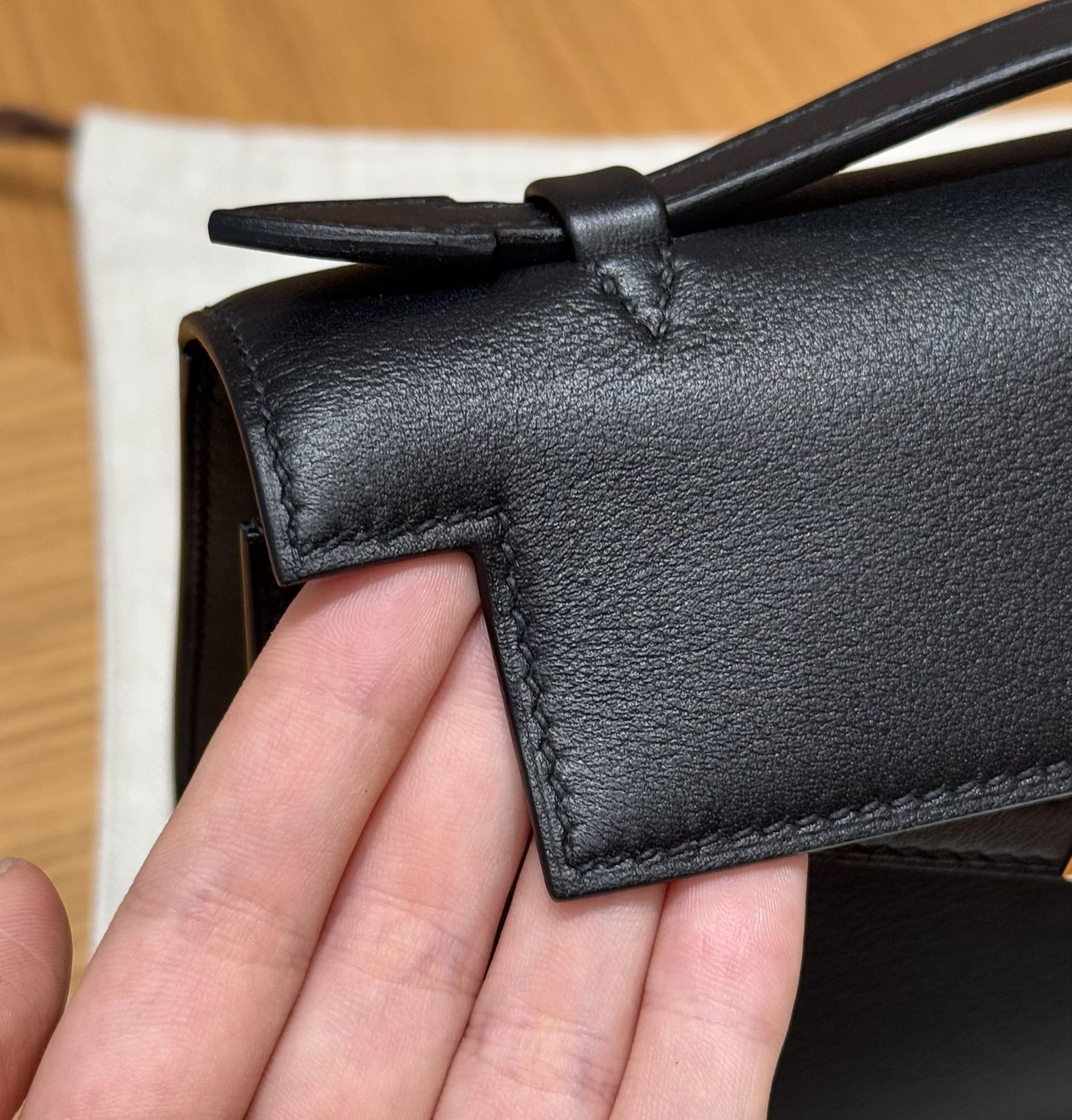 Hermès Kelly Pochette 89Noir Handbag (Handmade to Order)