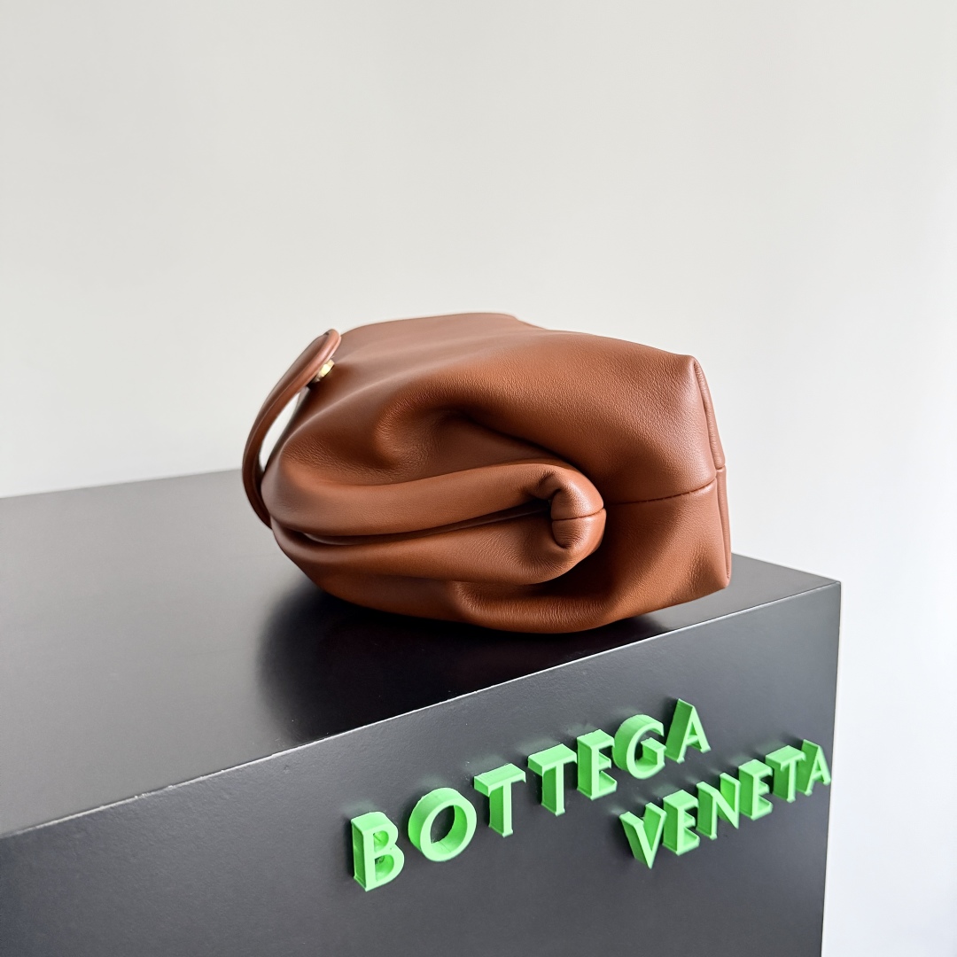 Bottega Veneta LAUREN CLUTCH Clutch 785807