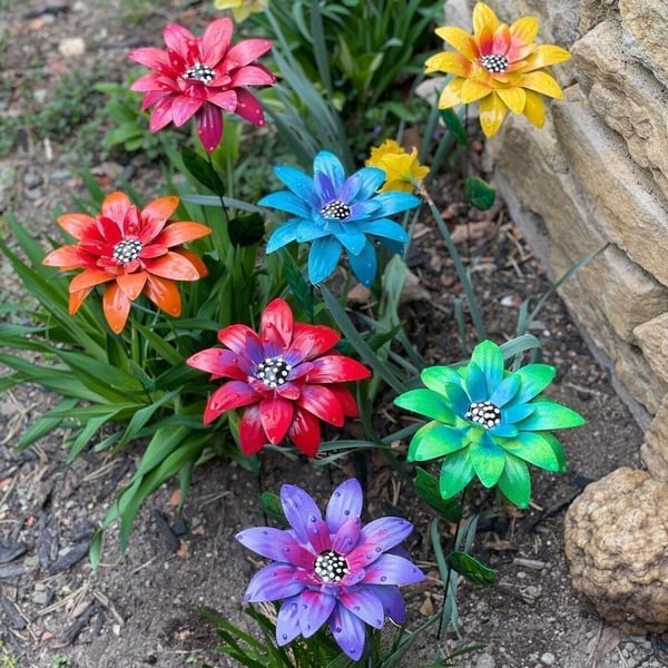 🔥Last Day Promotion - 50% OFF🔥Metal Flowers Garden Stakes-Buy 6  Get 15% Off & Free Shipping