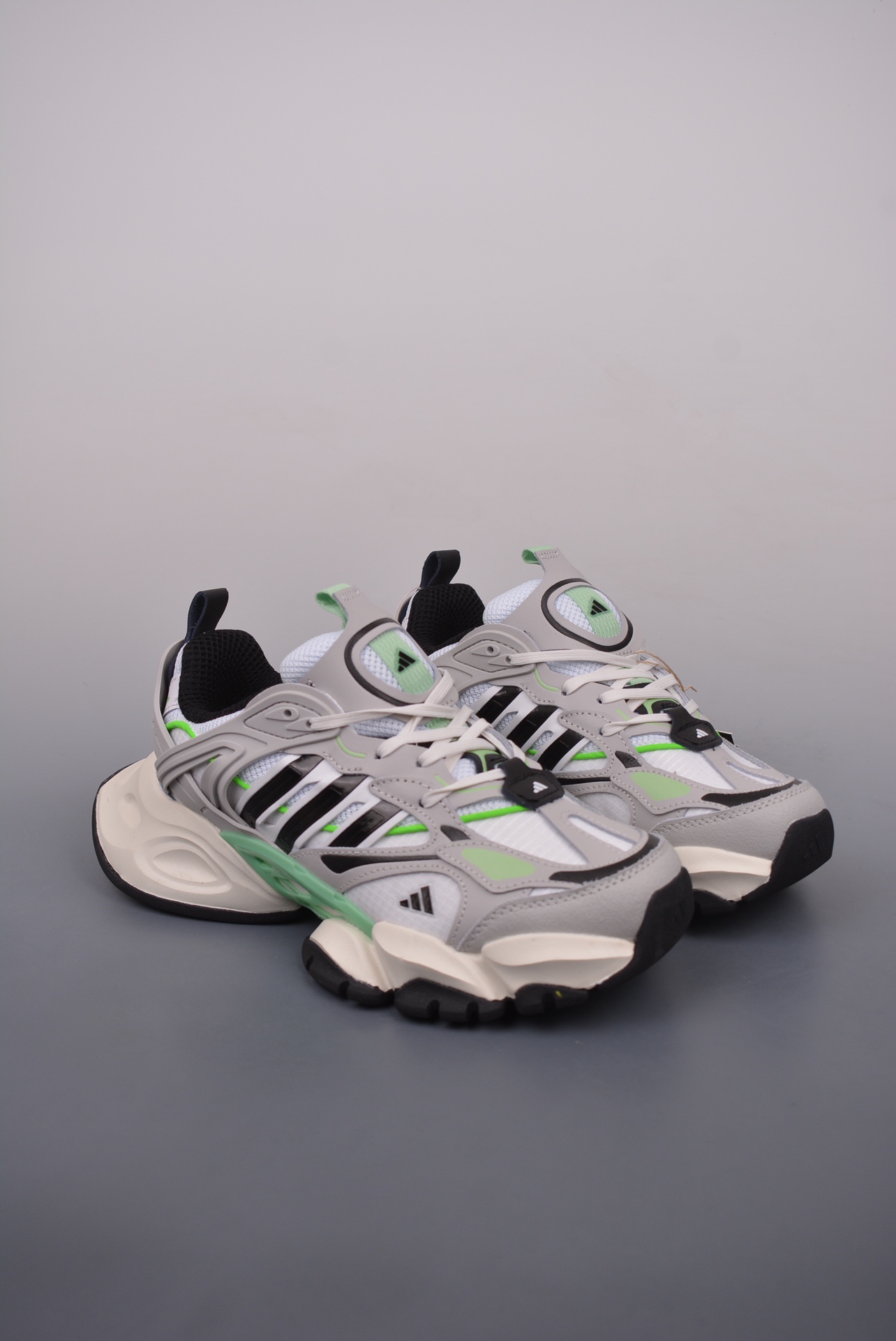 Adidas XLG Runner Deluxe light gray, white, black and green IH7800