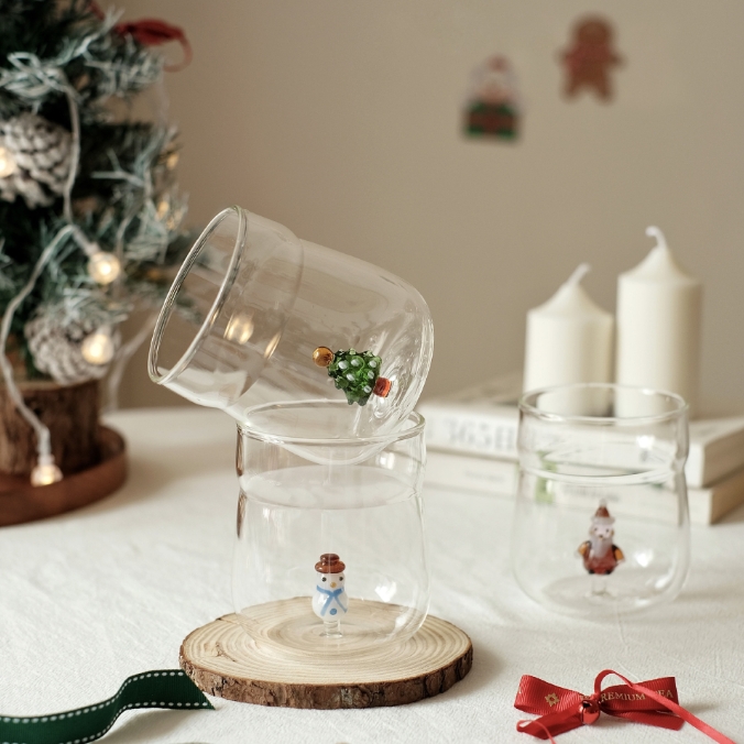 🔥Christmas Hot Sale 🔥-Murano Glass Statue Mug with Christmas Elements