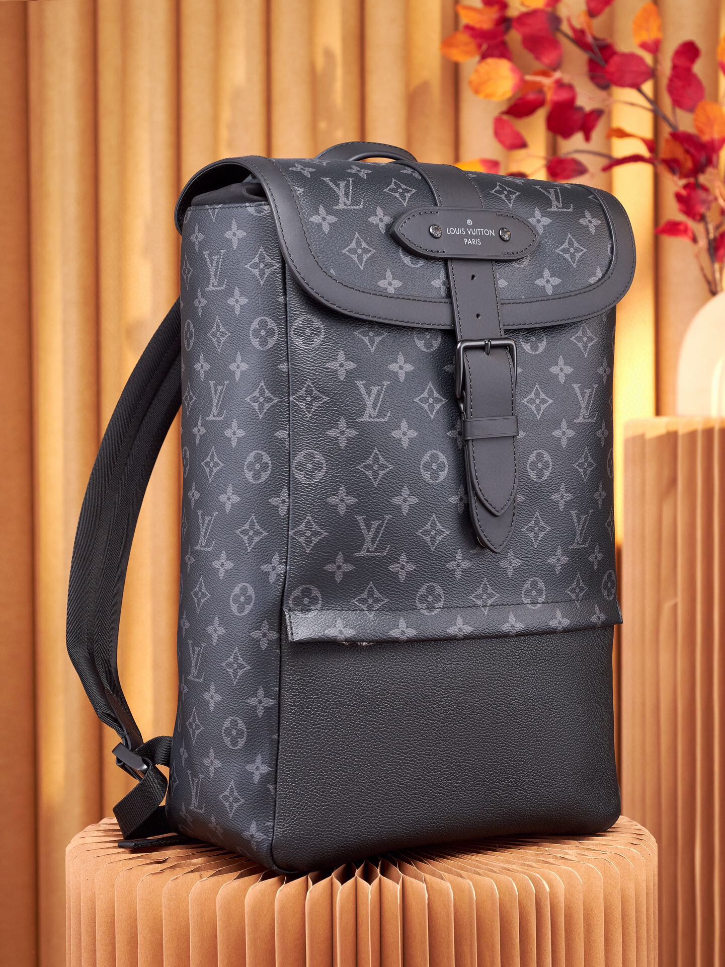 Louis Vuitton saumur backpack M45913