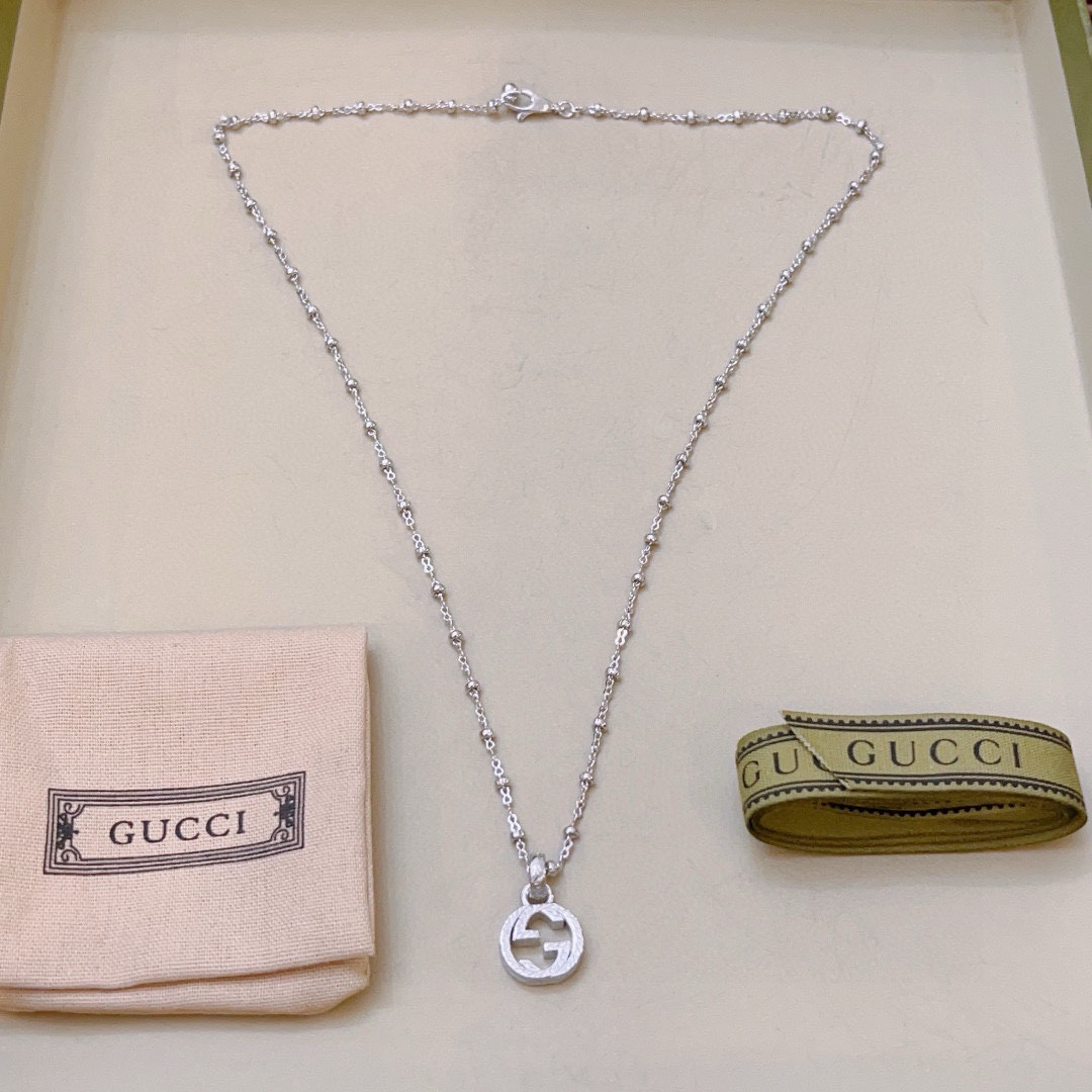 Gucci Anger Forest series new GG necklace