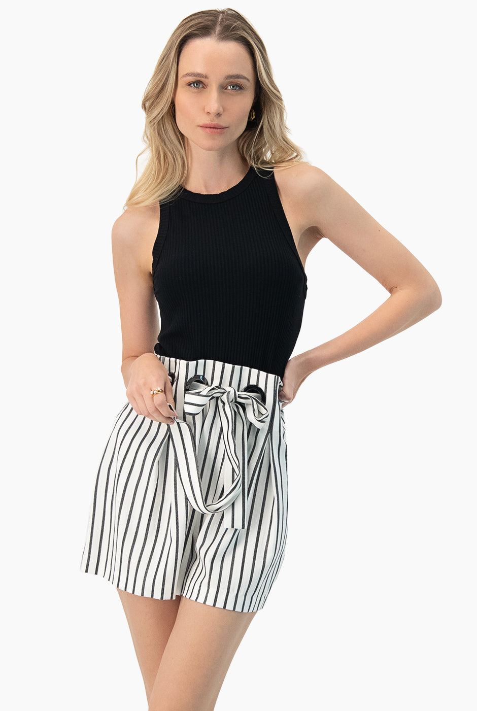 Top recto negro