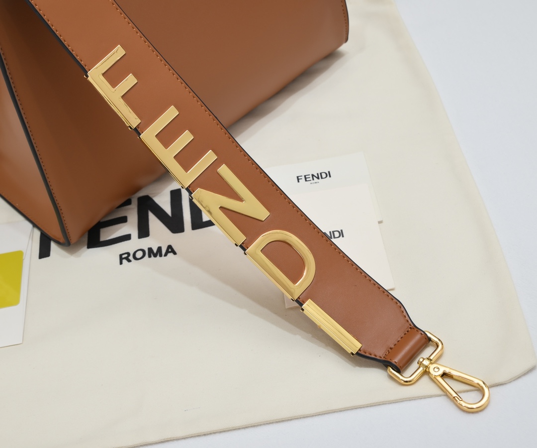 FENDI peeekaboo X-Lite series handbag 3306