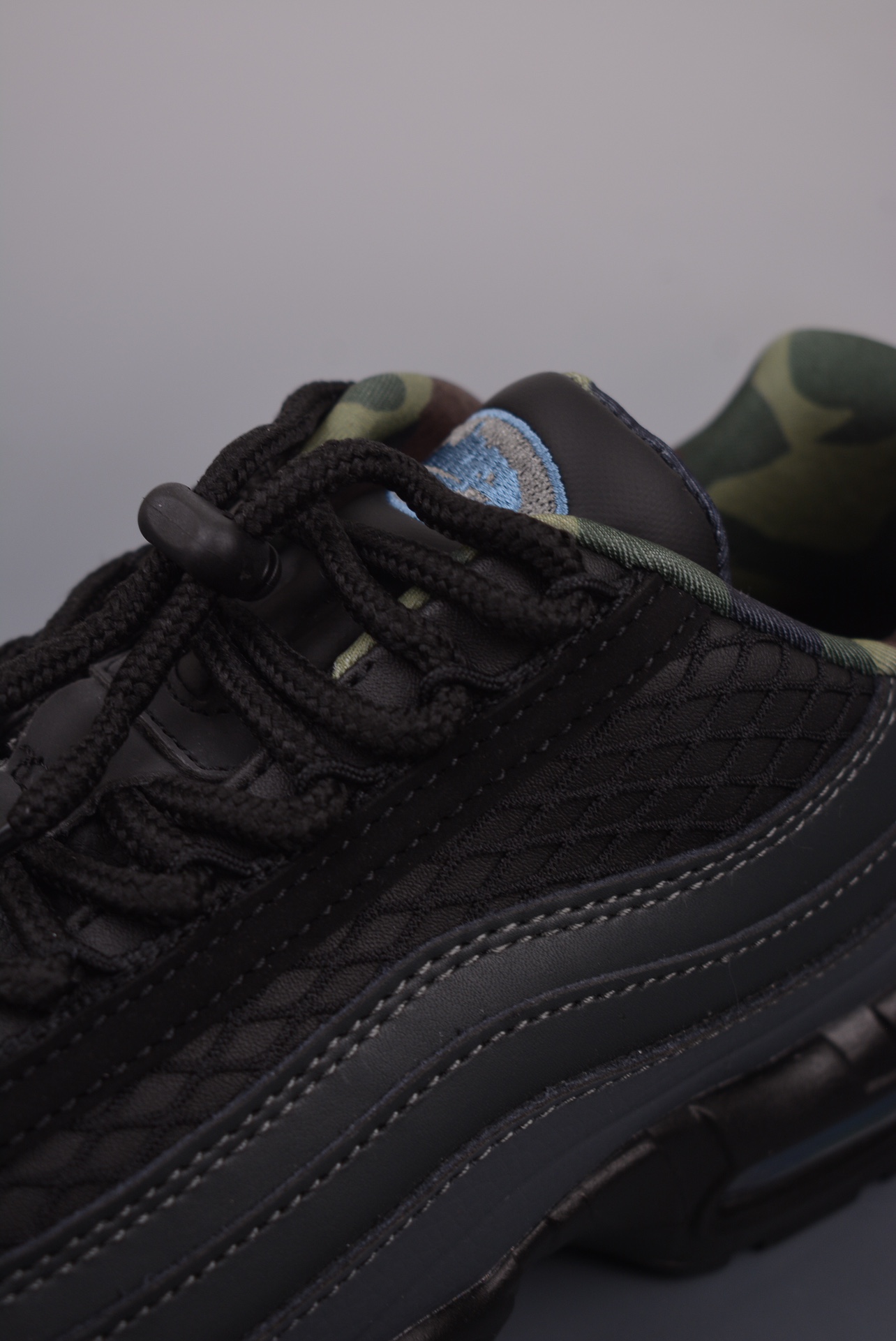 NIKE Air Max 95 air cushion running shoes black gray blue