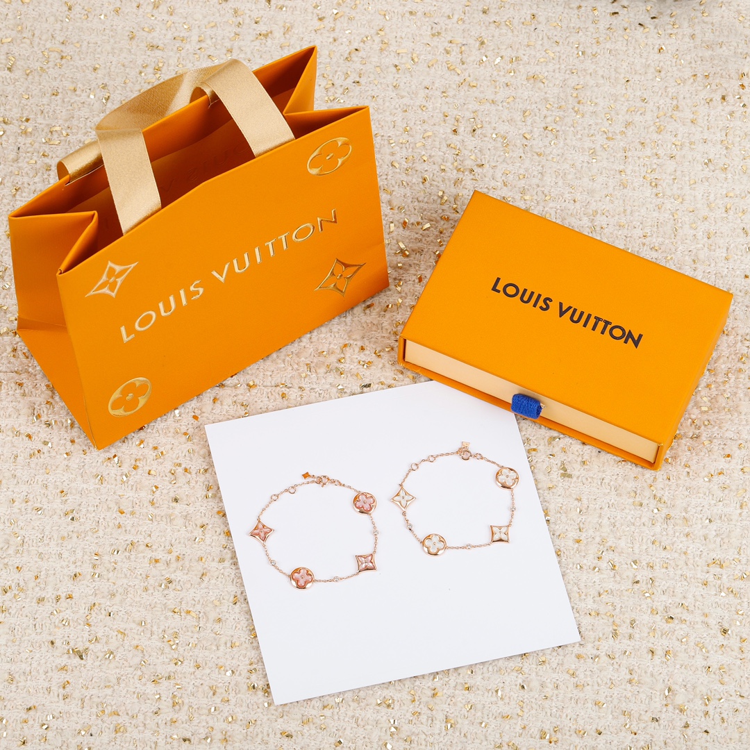 Louis Vuitton Four Flower Bracelet