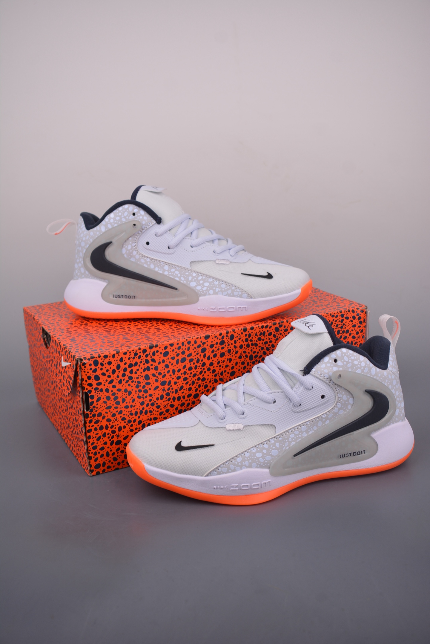 NIKE React HyperSet 2 SE  FQ7070-001