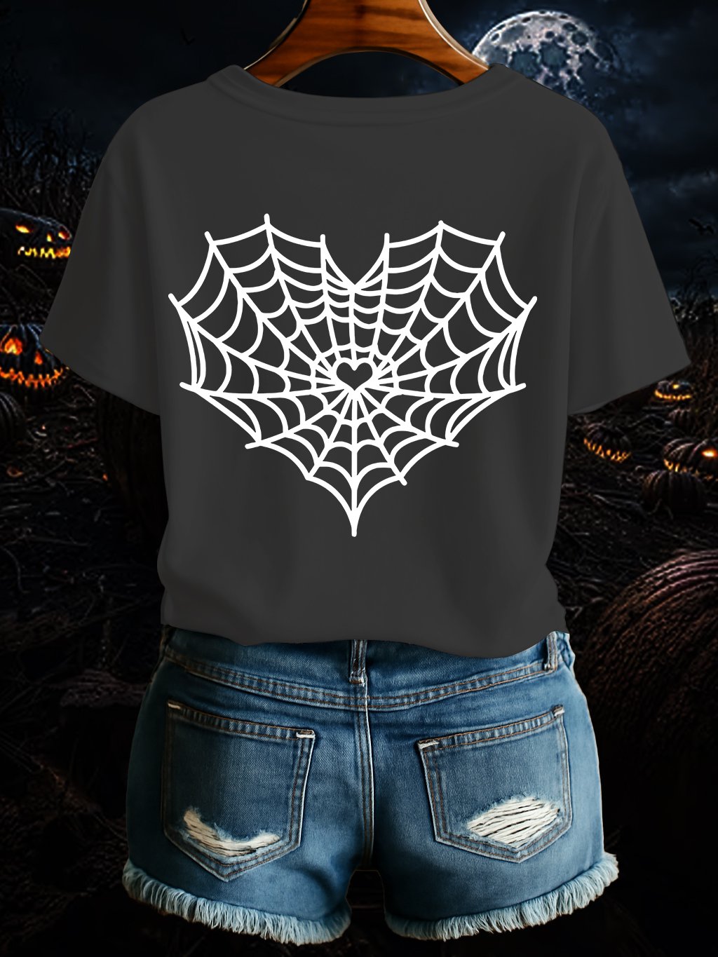 🔥Buy 3 Get 10% Off🔥Women's Heart-Shaped Spiderweb Luminous Print Casual T-shirt