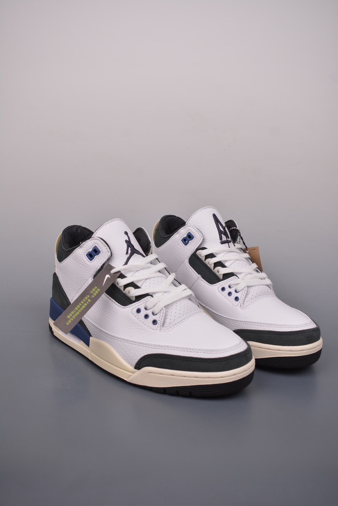 A Ma Maniére x Nike Air Jordan 3 OG SPDiffused Blue HV8571-100